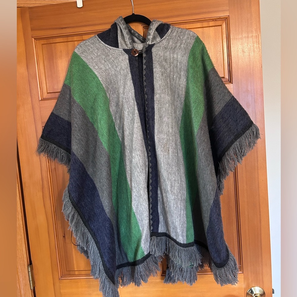 Alpaca wool poncho- Seahawks colors